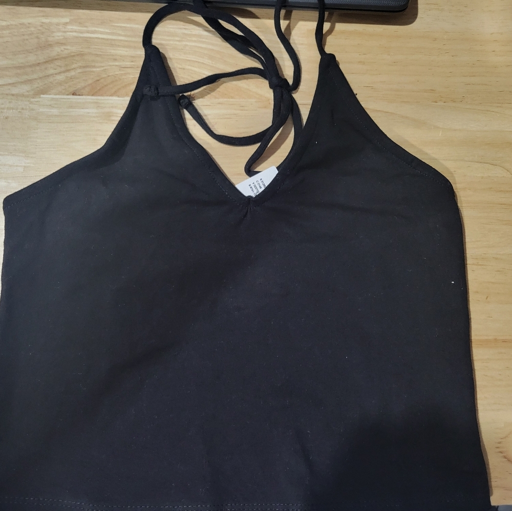Project Social T Urban Outfitters Black Halter V Neck Crop Top Size XS NWT